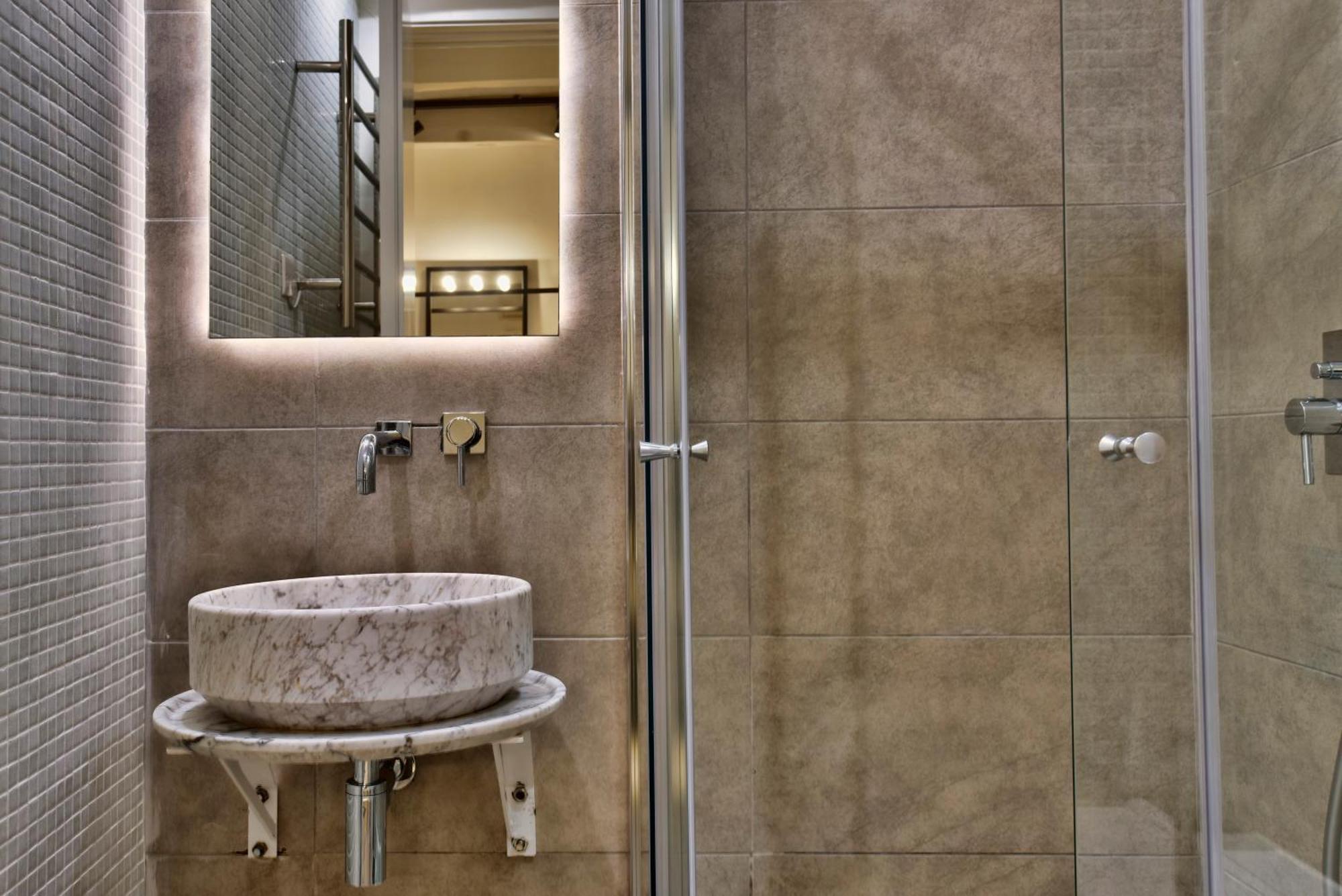 Private Rooms With Bathroom In Valletta Exterior foto