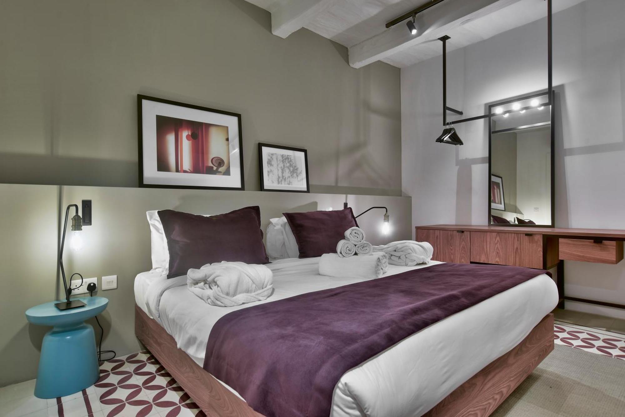 Private Rooms With Bathroom In Valletta Exterior foto